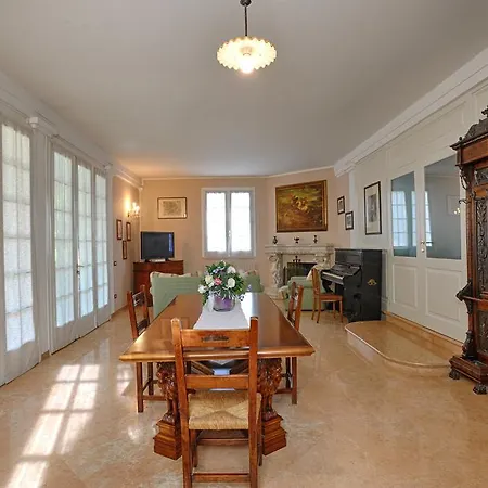 Bed and breakfast White House Nonantola